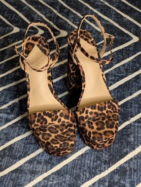 ANTONIO MELANI Seena Leopard-Print Platform Heel Sandals